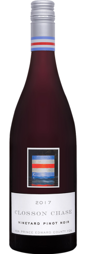Bottle of Pinot Noir Vineyard